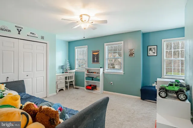 $650,000 | 683 Cloverfield Drive, Narvon, PA 17555