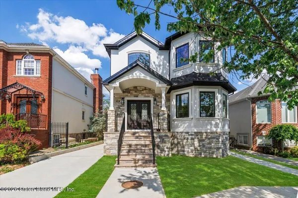 $1,488,888 | 197 Finlay Street | Tottenville