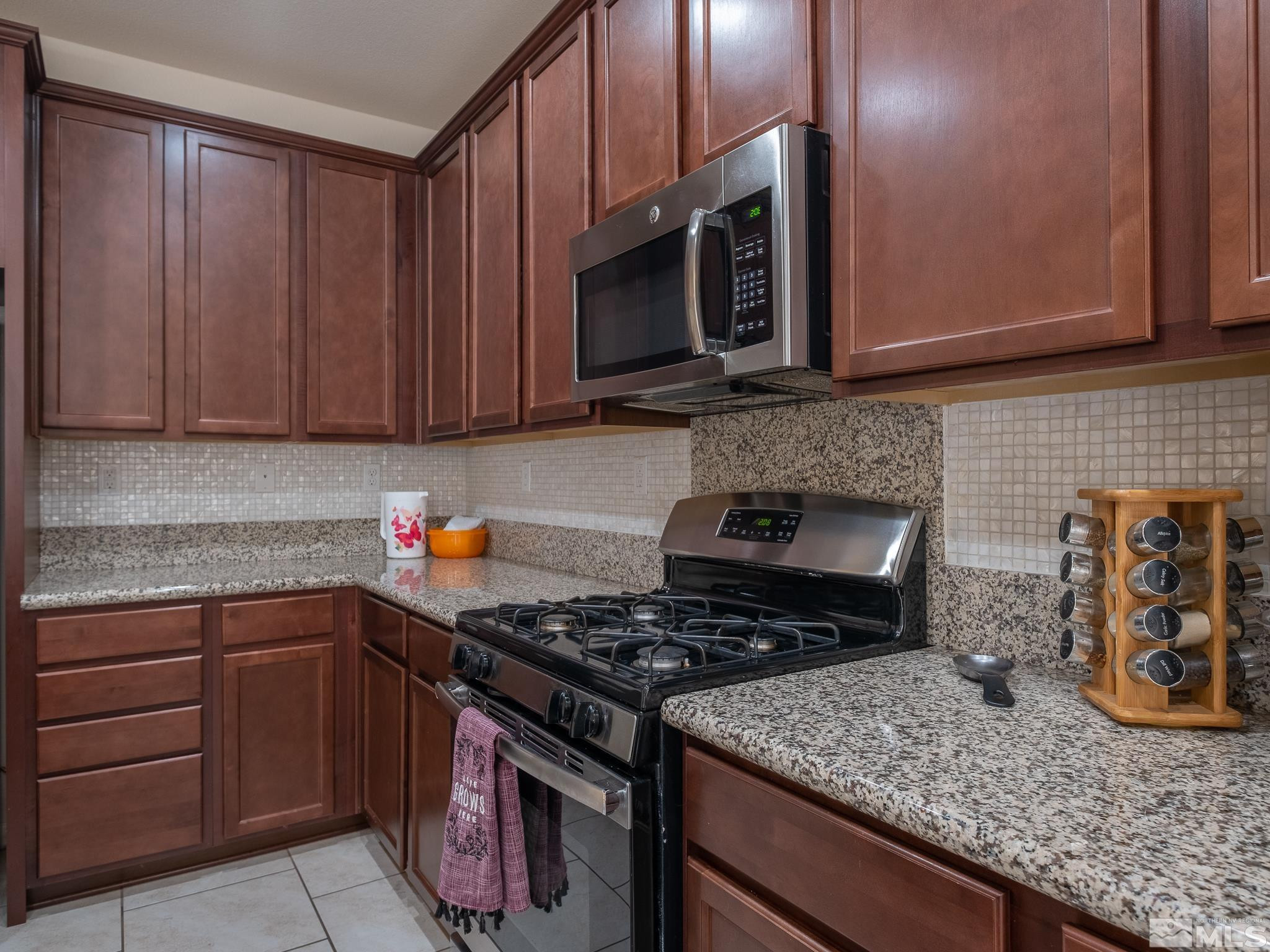2130 Half Dome Drive Reno, NV 89521 - Photo 7 of 31 Photo 7