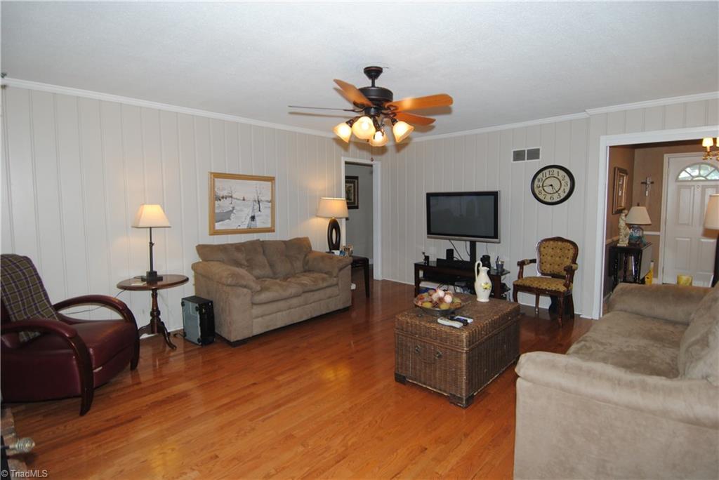 1830 River Dale Road Pfafftown, NC 27040 - Photo 14 of 28 Gallery Image 14
