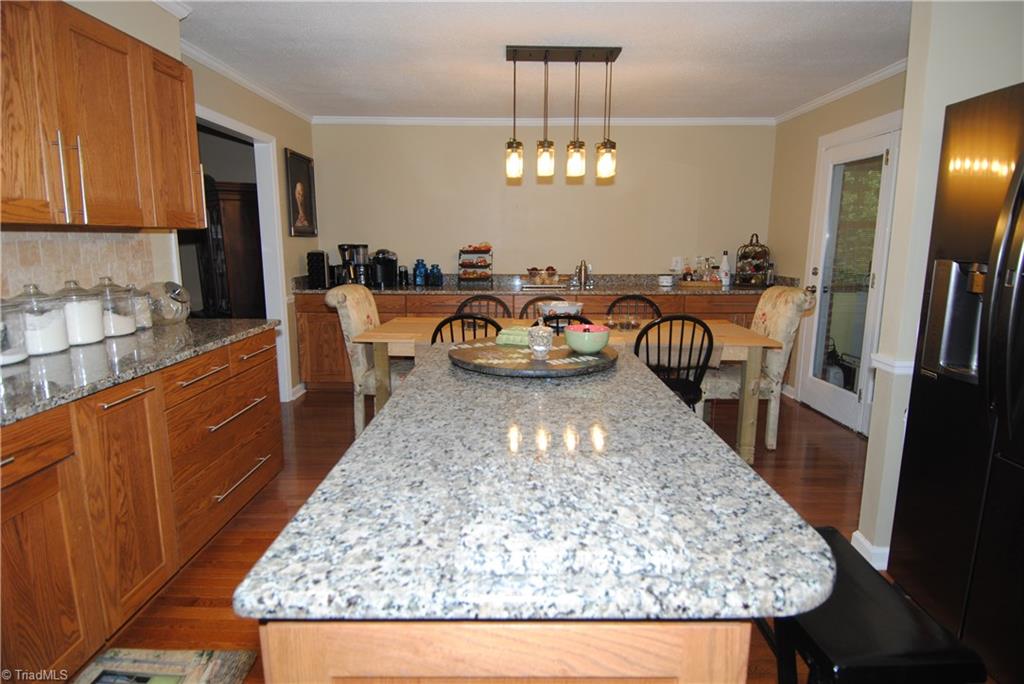 1830 River Dale Road Pfafftown, NC 27040 - Photo 8 of 28 Gallery Image 8
