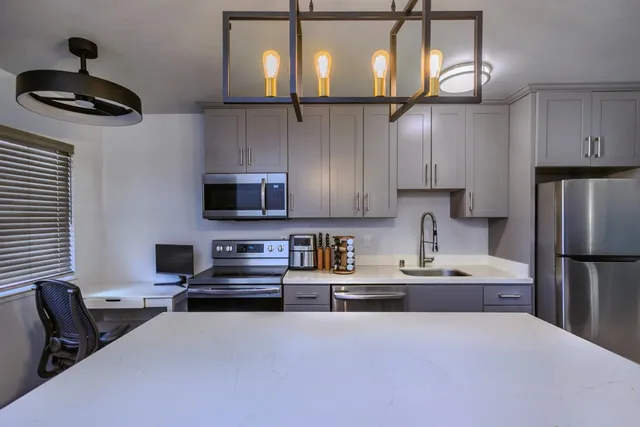 $2,500,000 | 693 San Bruno Avenue, Brisbane, CA 94005