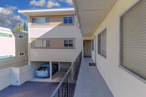 $2,500,000 | 693 San Bruno Avenue, Brisbane, CA 94005