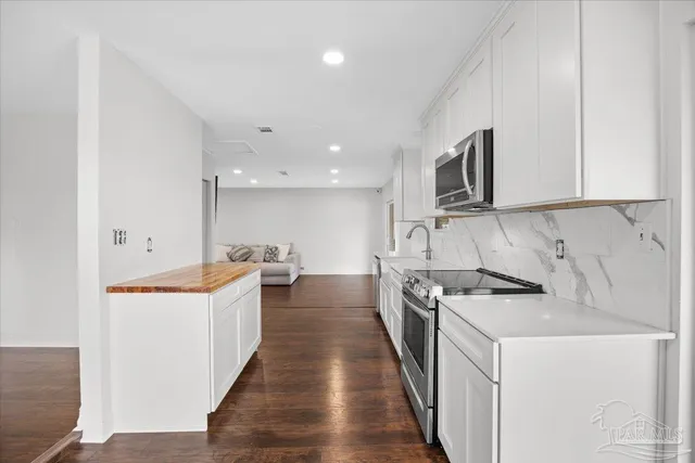 $329,000 | 2521 Tomlinson Road, Pensacola, FL 32526