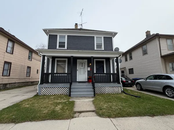$199,900 | 1413 Carl Avenue, Unit 1411, Sheboygan, WI 53081