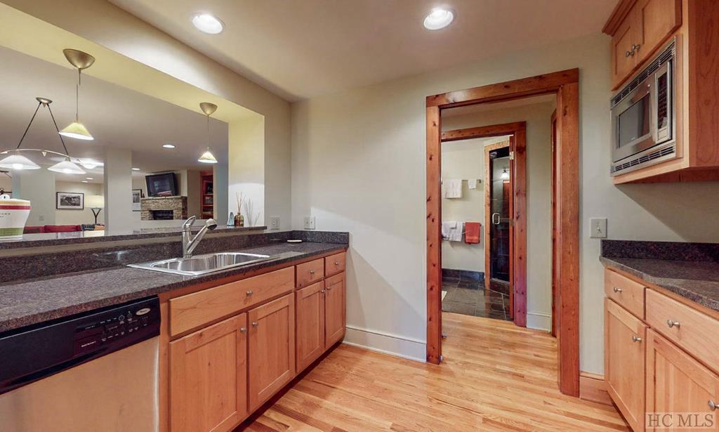 67 Sequoyah Ridge Road Highlands, NC 28741 - Photo 36 of 45 Gallery Image 36