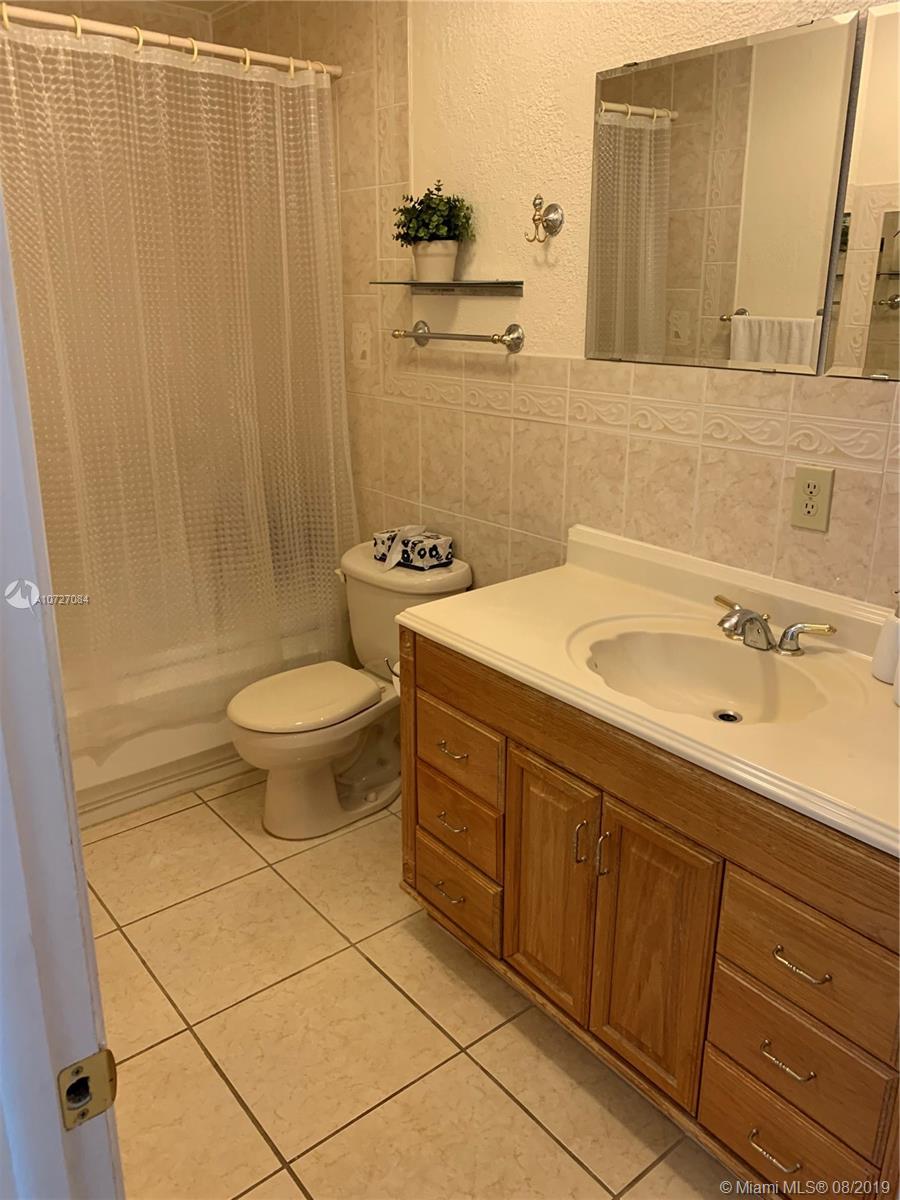 4016 Del Rio Way Sunrise, FL 33351 - Photo 9 of 21 Gallery Image 9
