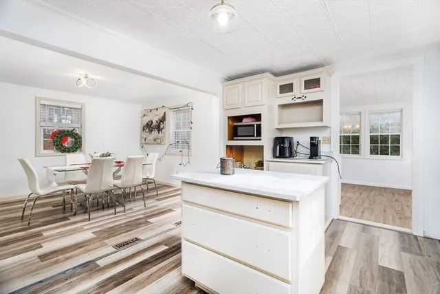 $559,900 | 28 Holly Drive, Gardner, MA 01440