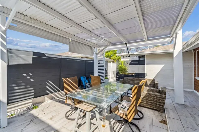 $975,000 | 760 Bohenia Circle, Clearwater Beach, FL 33767