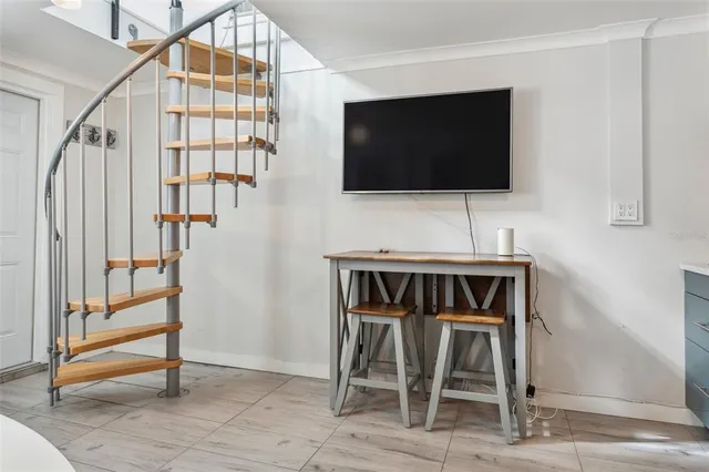 $975,000 | 760 Bohenia Circle, Clearwater Beach, FL 33767