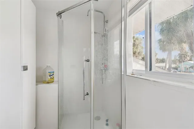 $975,000 | 760 Bohenia Circle, Clearwater Beach, FL 33767