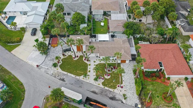 $975,000 | 760 Bohenia Circle, Clearwater Beach, FL 33767