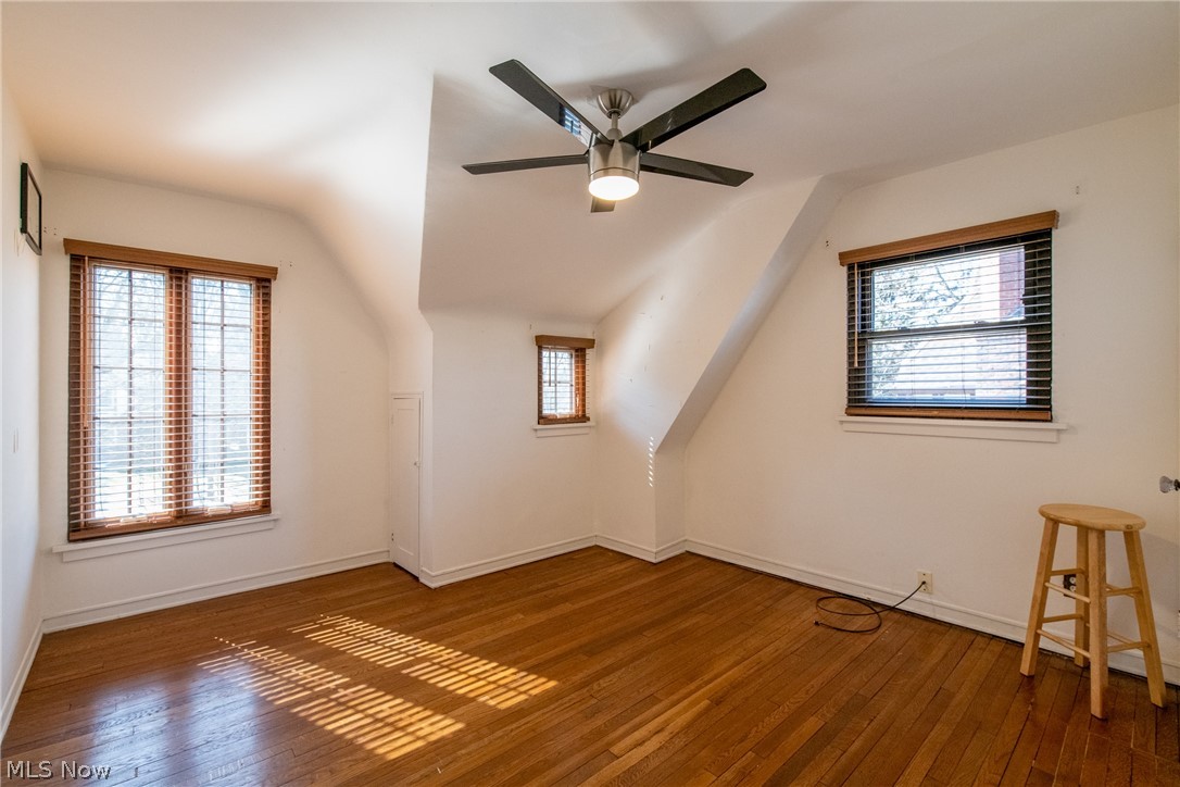 33471 Baldwin Road Solon, OH 44139 - Photo 18 of 28