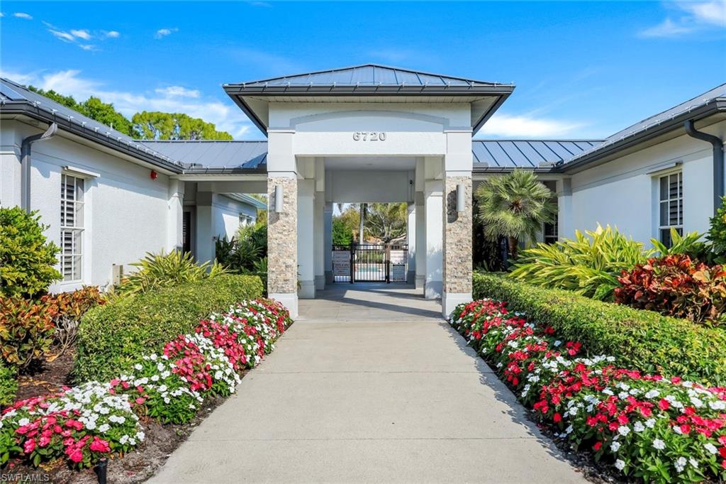 6777 Southern Oak Court Naples, FL 34109 - Photo 45 of 49 The Clubhouse at Autumn Woods