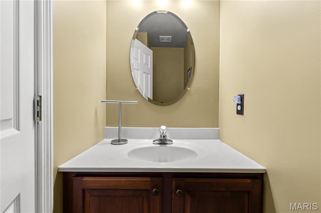 711 Preston Downs St. Peters, MO 63376 - Photo 19 of 36