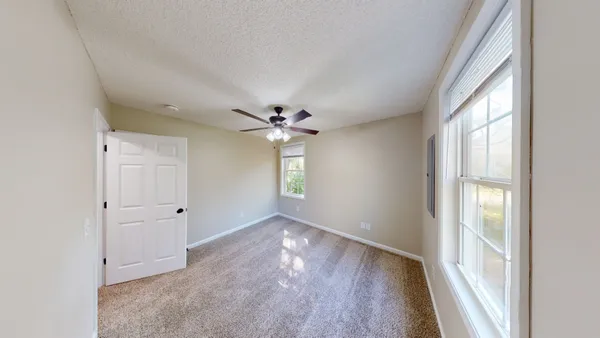 $1,015 | 1215 Greenfield Drive, Clarksville, TN 37040