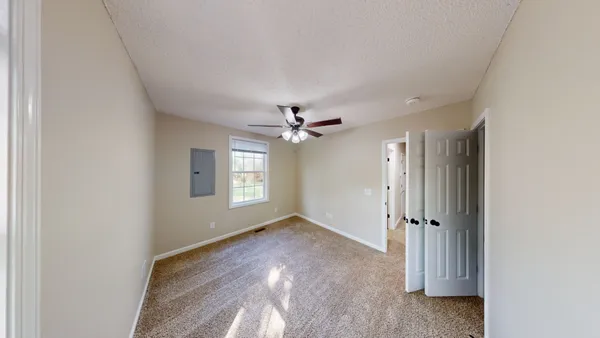 $1,015 | 1215 Greenfield Drive, Clarksville, TN 37040