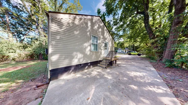 $1,015 | 1215 Greenfield Drive, Clarksville, TN 37040