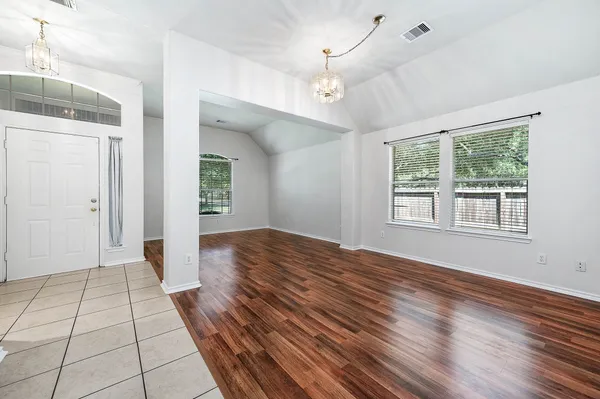 $2,200 | 3347 Pebble Beach Lane, Pearland, TX 77584