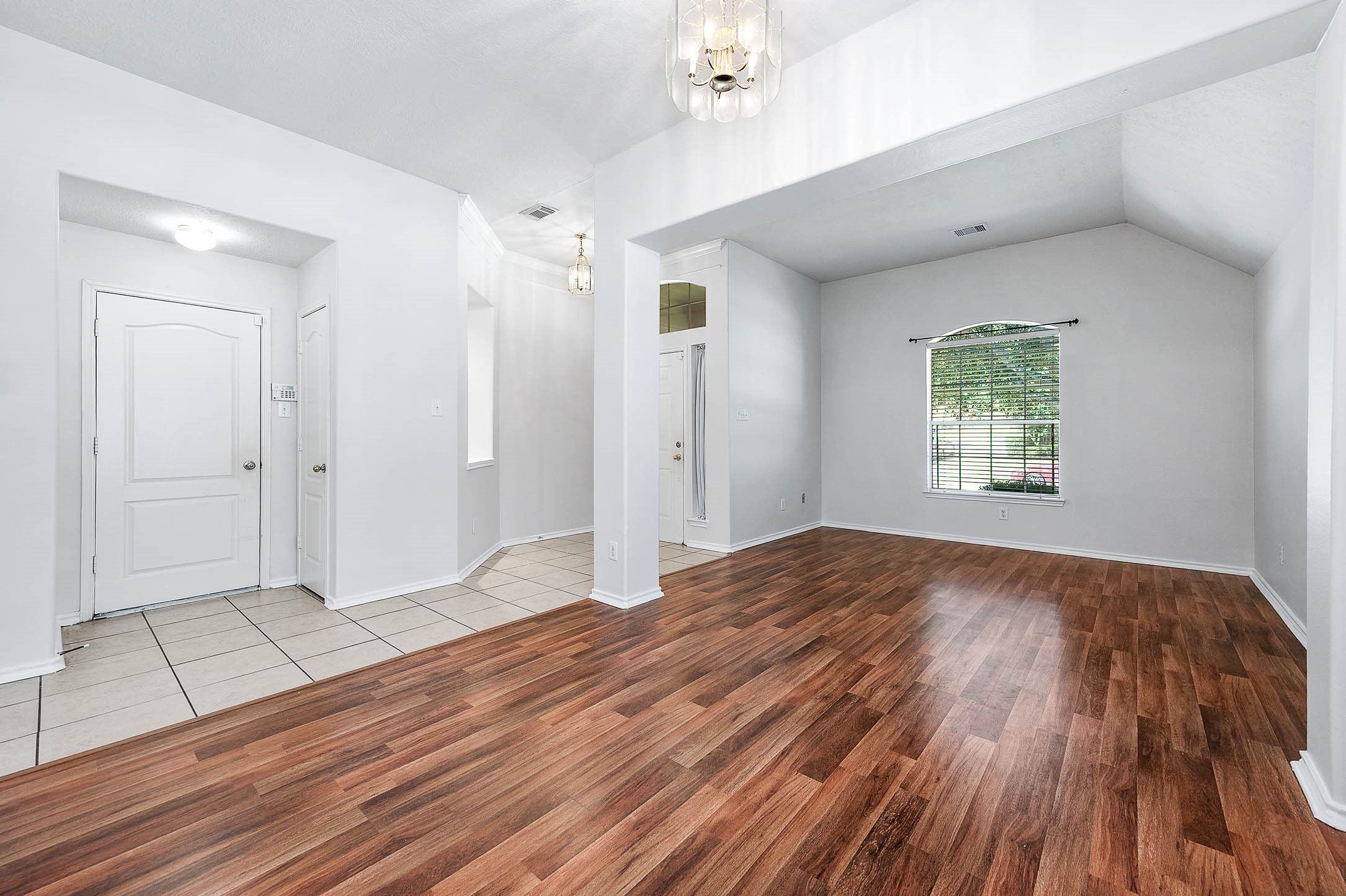 3347 Pebble Beach Lane Pearland, TX 77584 - Photo 7 of 31