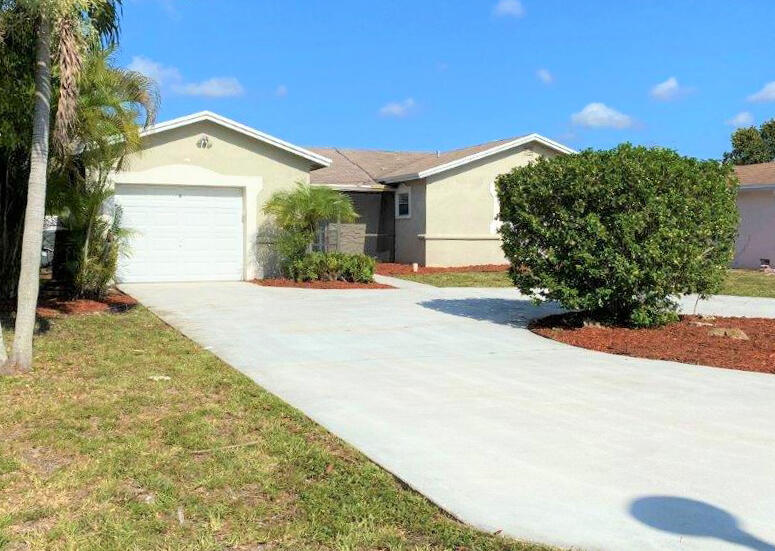 22751 Southwest 55th Avenue Boca Raton, FL 33433 - Photo 2 of 31 Front