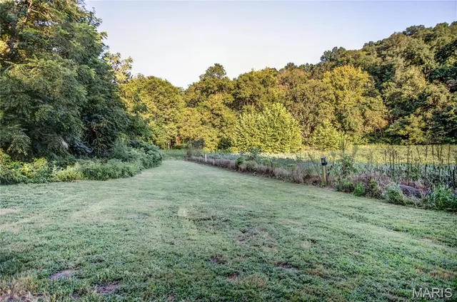 $150,000 | 26389 Reddish Road, Fieldon, IL 62031