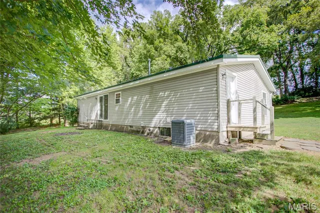 $150,000 | 26389 Reddish Road, Fieldon, IL 62031