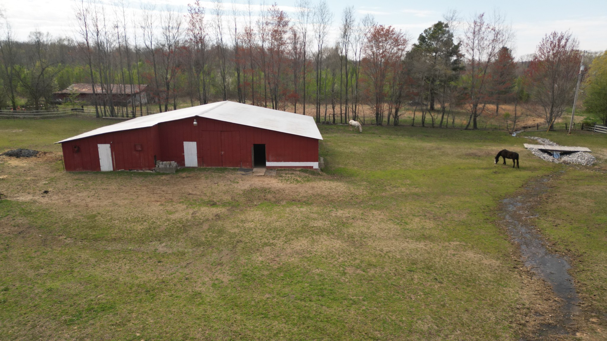 2242 Pleasant View Road Pleasant View, TN 37146 - Photo 15 of 29 Gallery Image 15