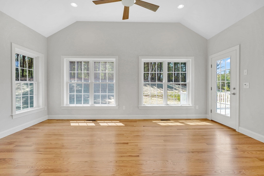 46 Liberty Lane Enfield, CT 06082 - Photo 12 of 25