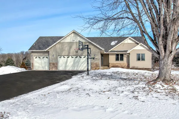 $500,000 | 17237 River View Lane Southeast, Big Lake, MN 55309