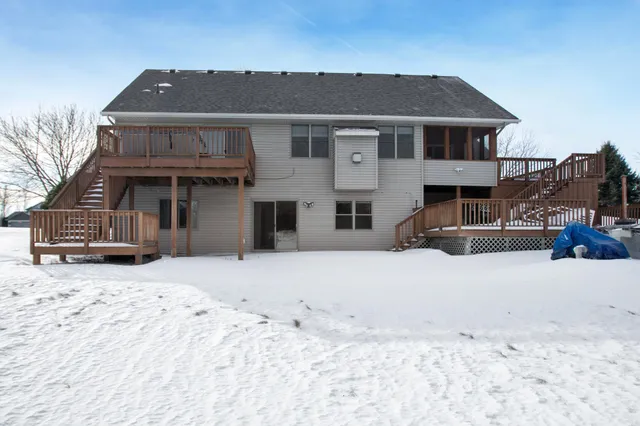 $500,000 | 17237 River View Lane Southeast, Big Lake, MN 55309