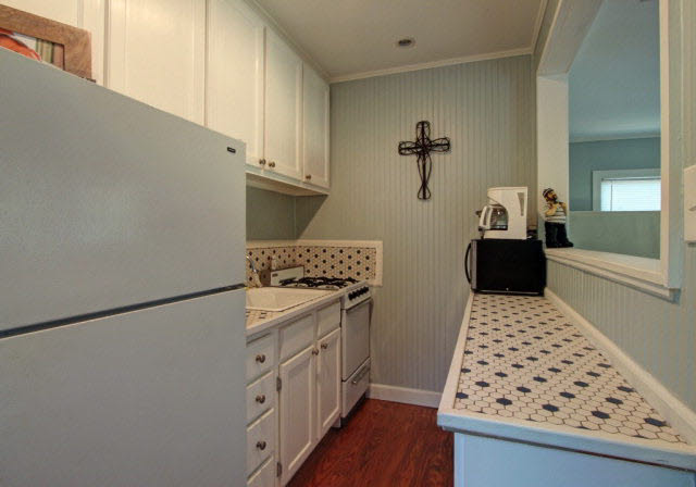 113 Gaston Avenue Fairhope, AL 36532 - Photo 10 of 12