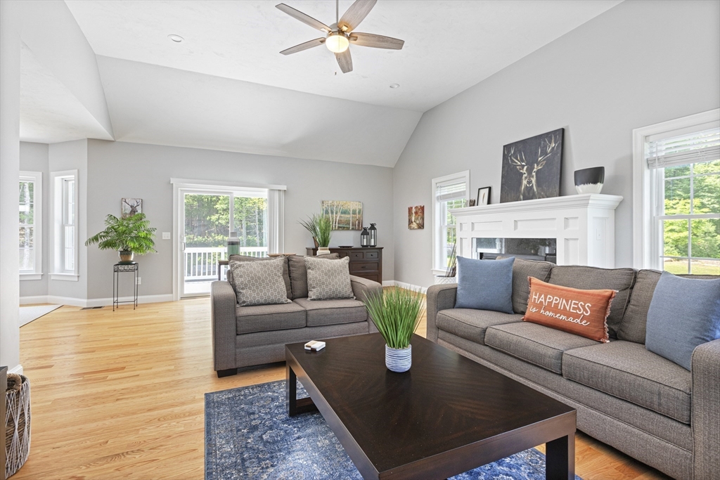 87 Martin Road Douglas, MA 01516 - Photo 25 of 41