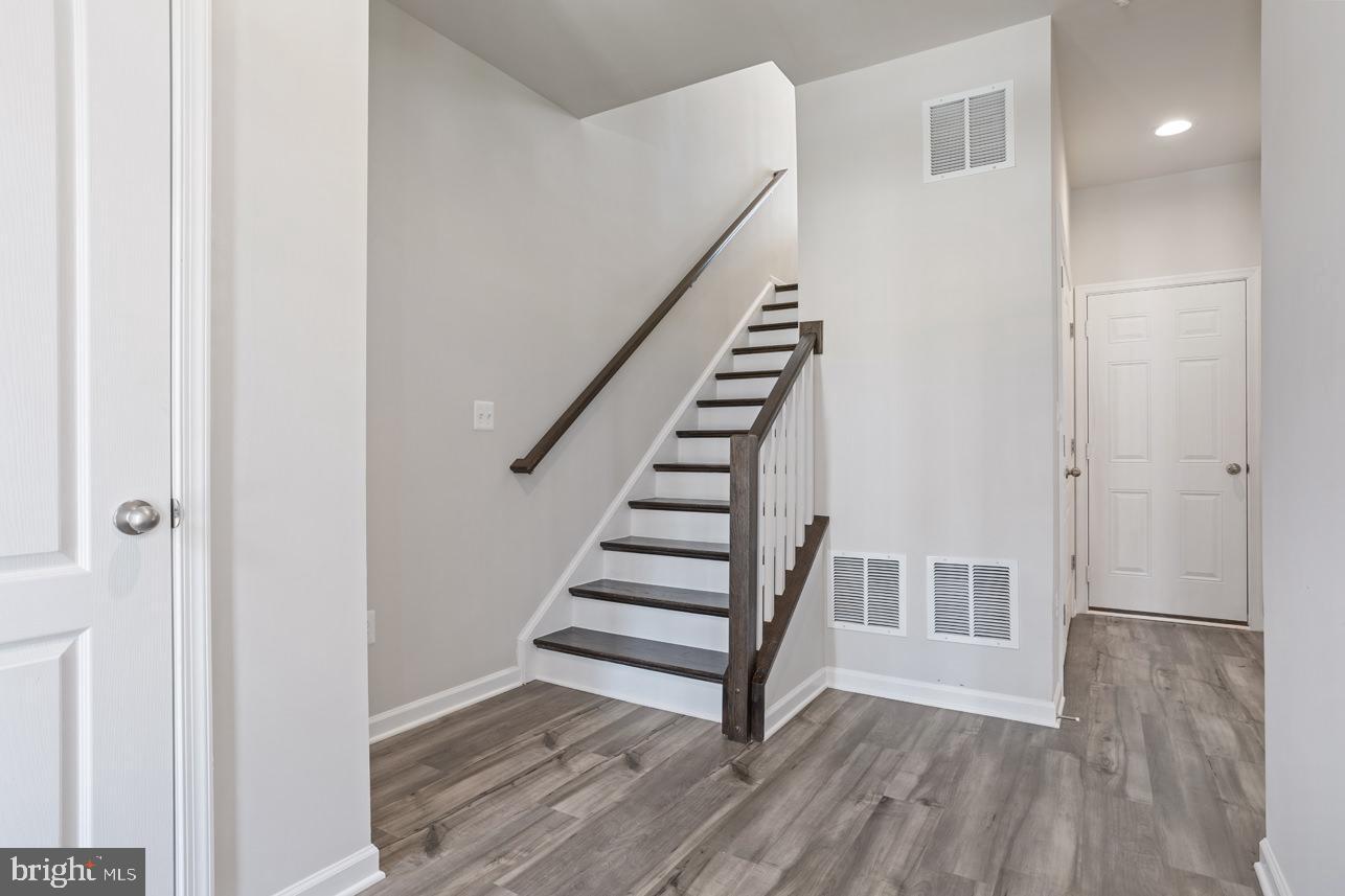 1031 Overlook Loop Laurel, MD 20707 - Photo 12 of 38