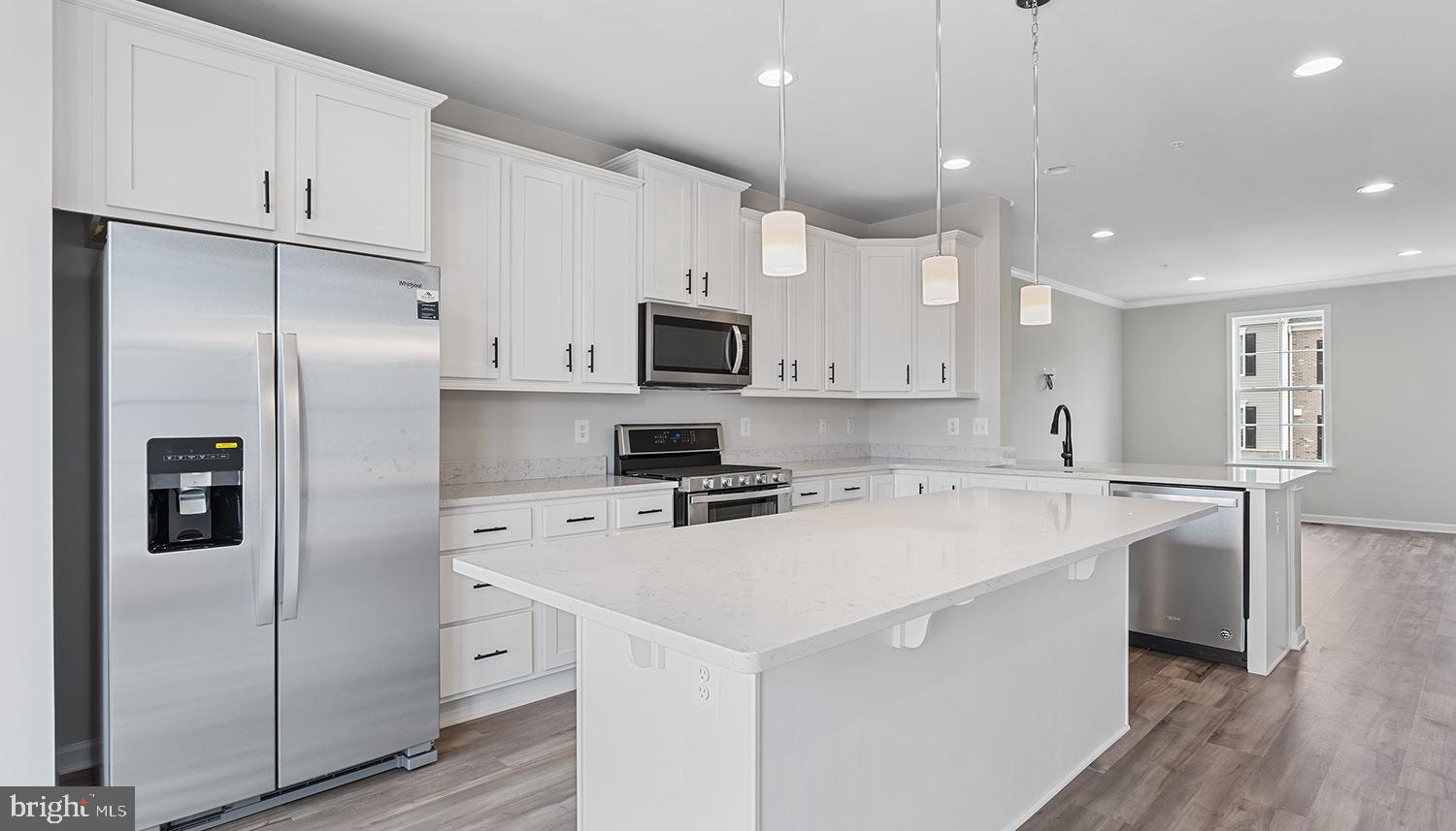 1031 Overlook Loop Laurel, MD 20707 - Photo 3 of 38