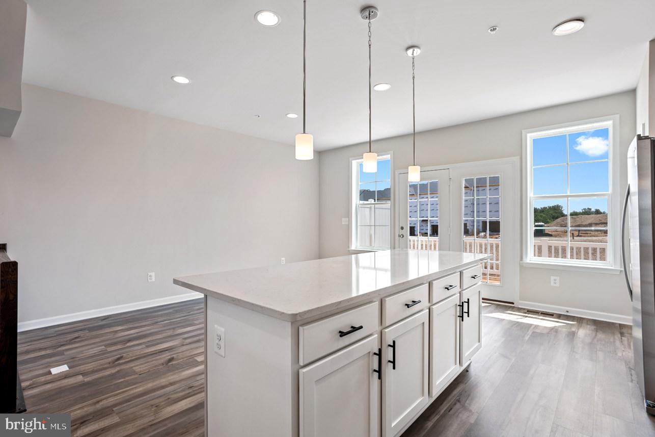 1031 Overlook Loop Laurel, MD 20707 - Photo 4 of 38