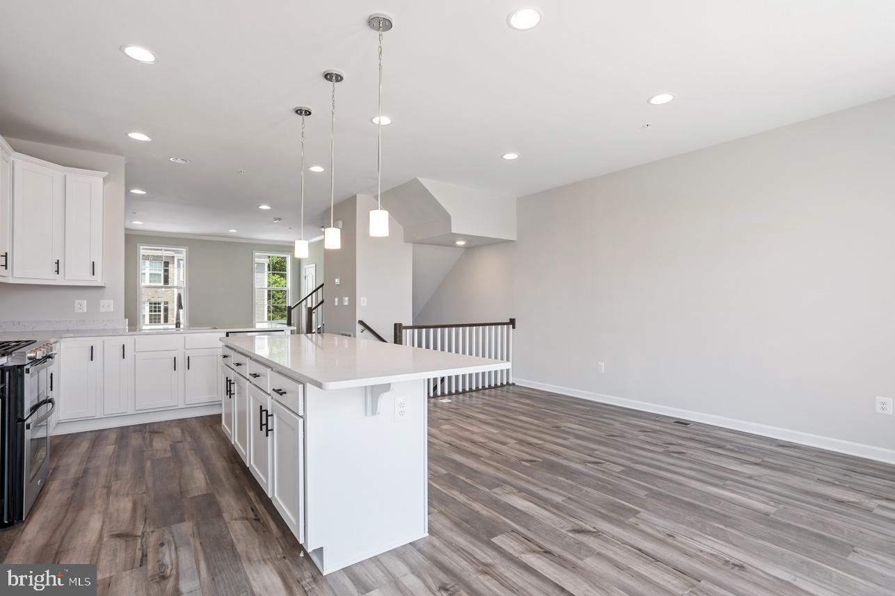 1031 Overlook Loop Laurel, MD 20707 - Photo 6 of 38