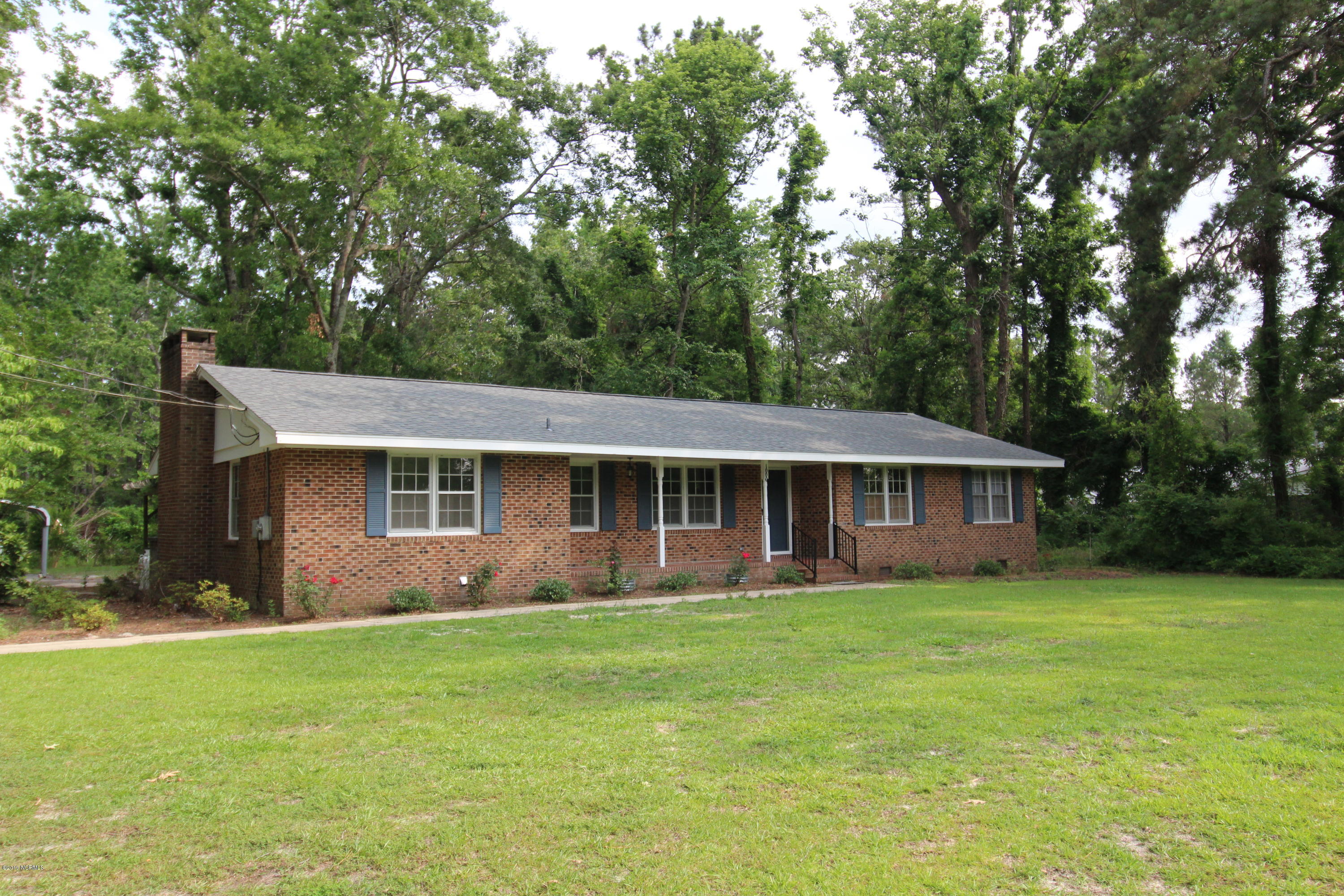 1000 Sand Ridge Road Hubert, NC 28539 - Photo 1 of 31 view