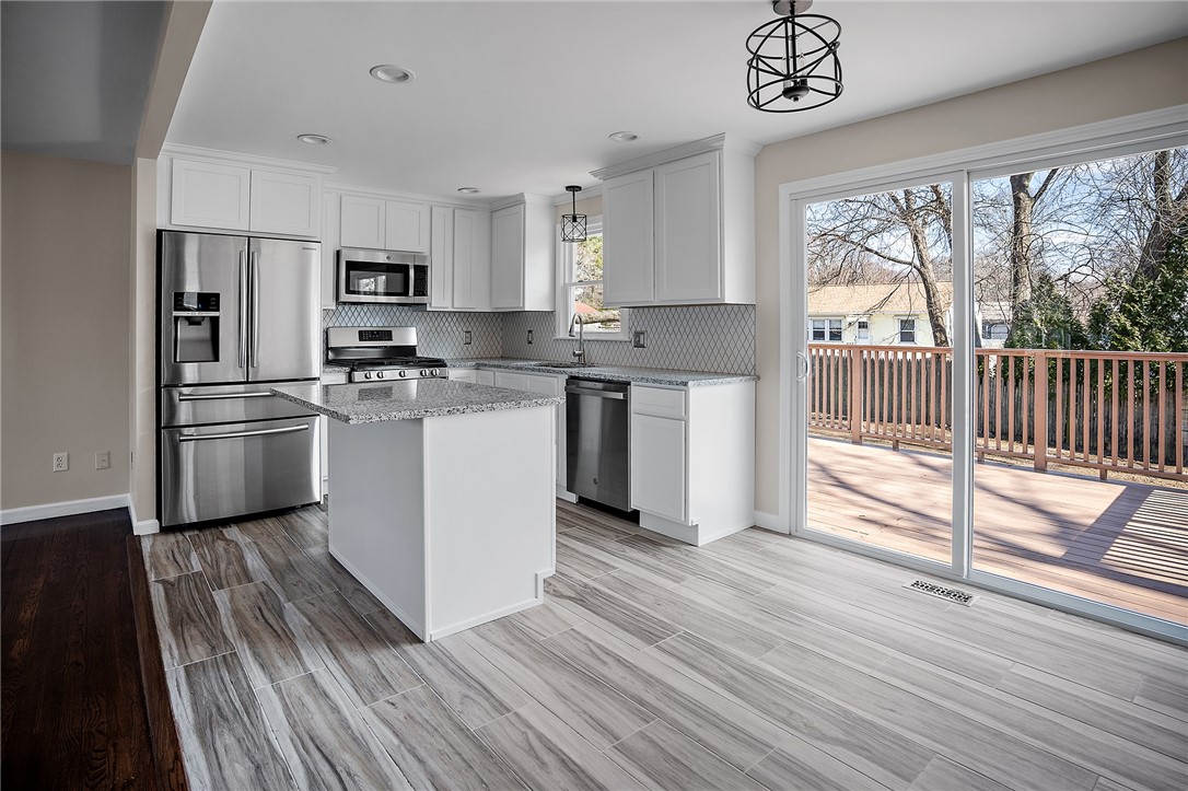 10 Ormond Drive East Providence, RI 02915 - Photo 11 of 21