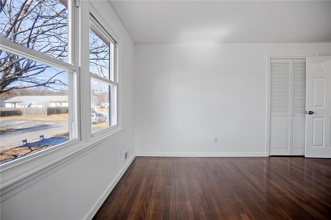 10 Ormond Drive East Providence, RI 02915 - Photo 15 of 21