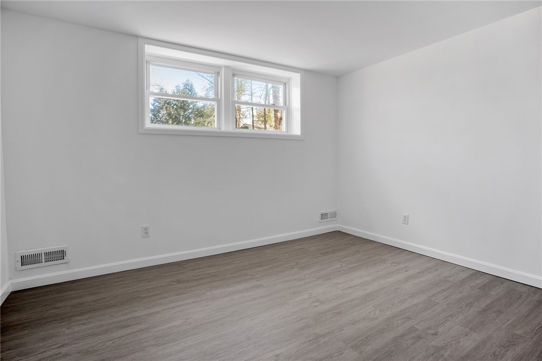 10 Ormond Drive East Providence, RI 02915 - Photo 17 of 21