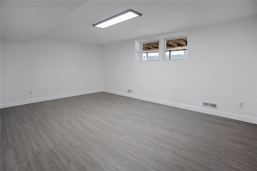 10 Ormond Drive East Providence, RI 02915 - Photo 19 of 21