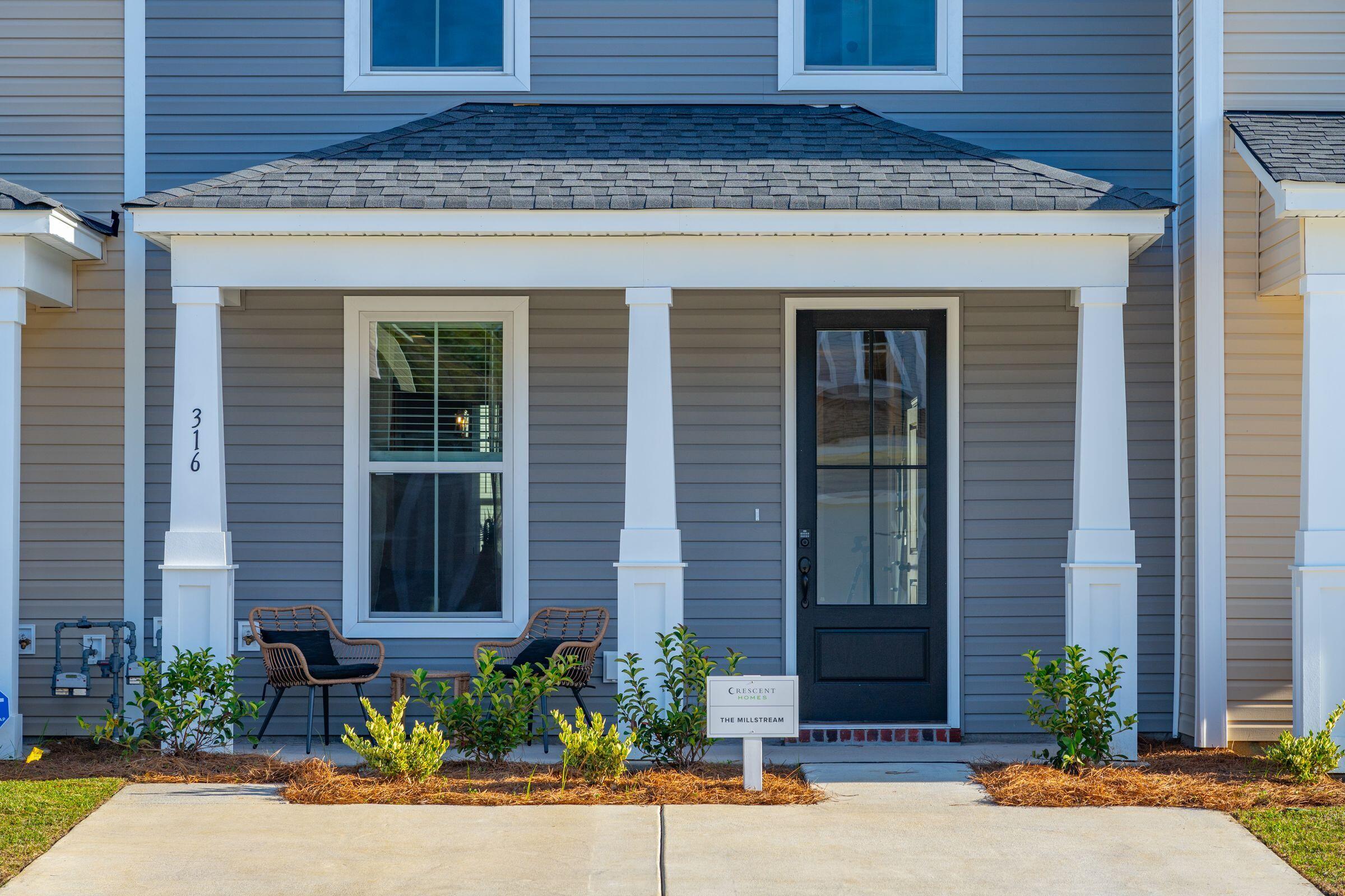 223 Harding Lane Goose Creek, SC 29445 - Photo 3 of 38 316GreenFernDr-KeenEyeMarketing-005 (1)