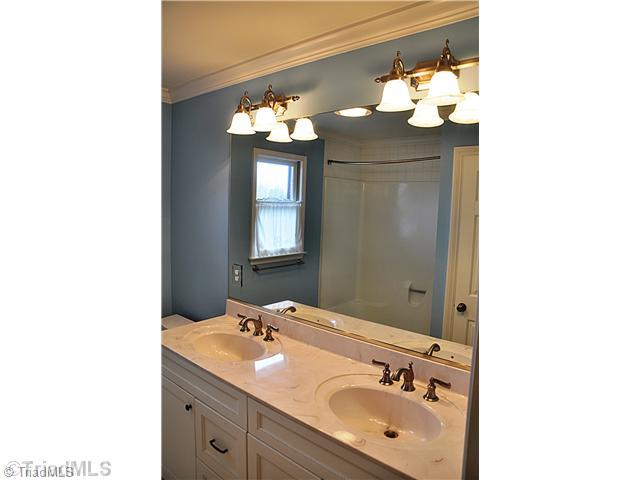493 Bailey Road Advance, NC 27006 - Photo 13 of 16 Other Bath. Upper Level Bath
