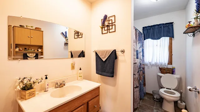 $899,999 | E4347 East Gate Drive, Waupaca, WI 54981