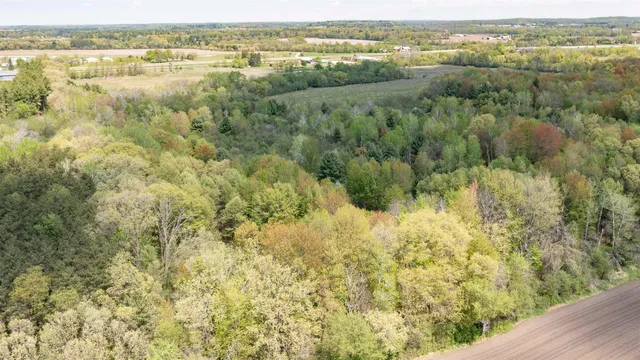 $899,999 | E4347 East Gate Drive, Waupaca, WI 54981