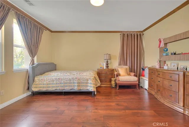 $1,320,000 | 20750 Sardinia Way, Porter Ranch, CA 91326