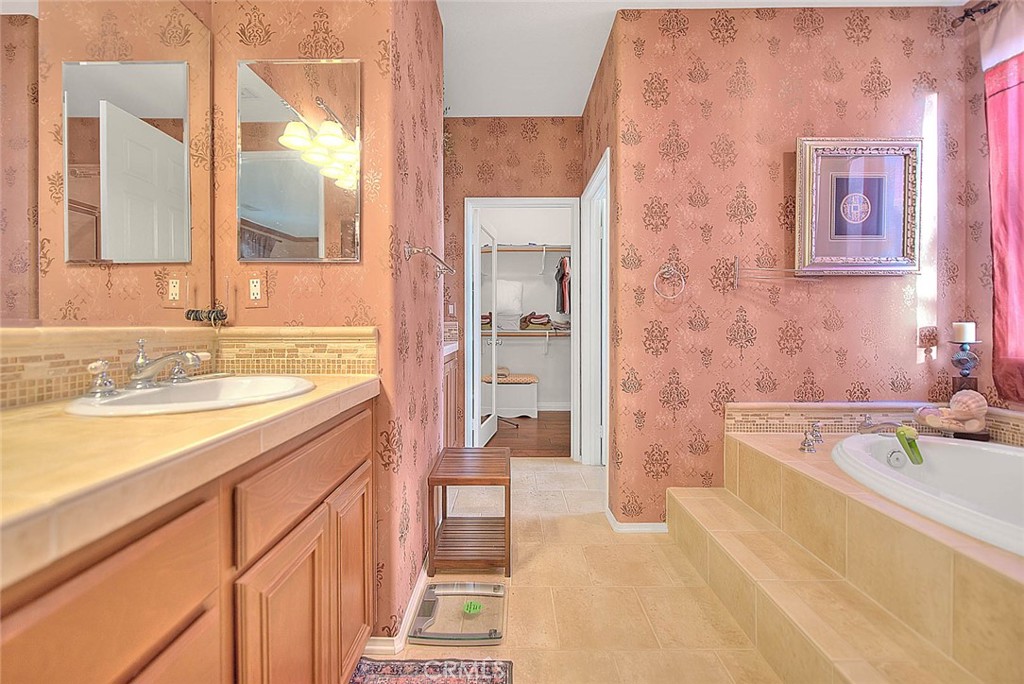 20750 Sardinia Way Porter Ranch, CA 91326 - Photo 27 of 41