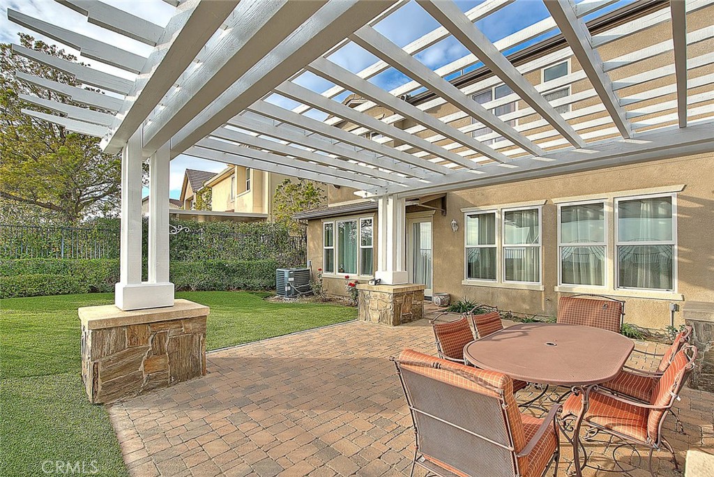 20750 Sardinia Way Porter Ranch, CA 91326 - Photo 36 of 41