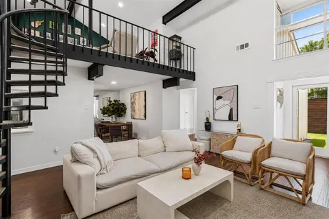 $285,000 | 9308 Chimney Corner, Dallas, TX 75243
